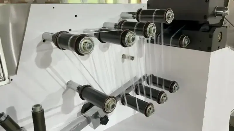 Экструдер для производства Zip-Lock застежки